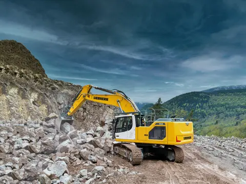 R 945 Litronic